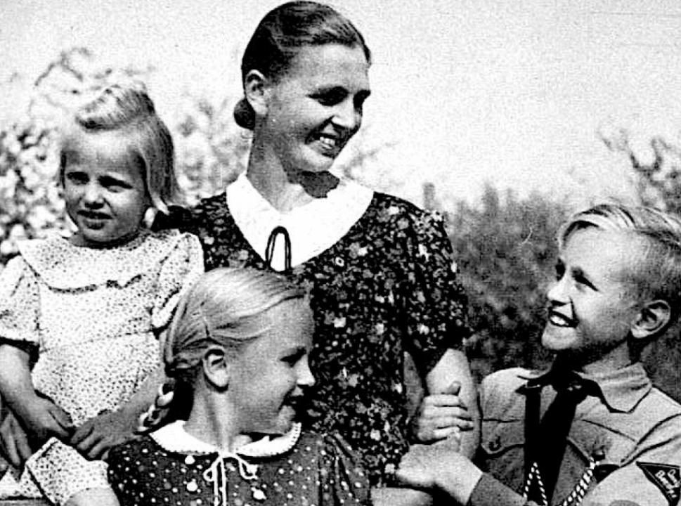 Women in the Nazi Project